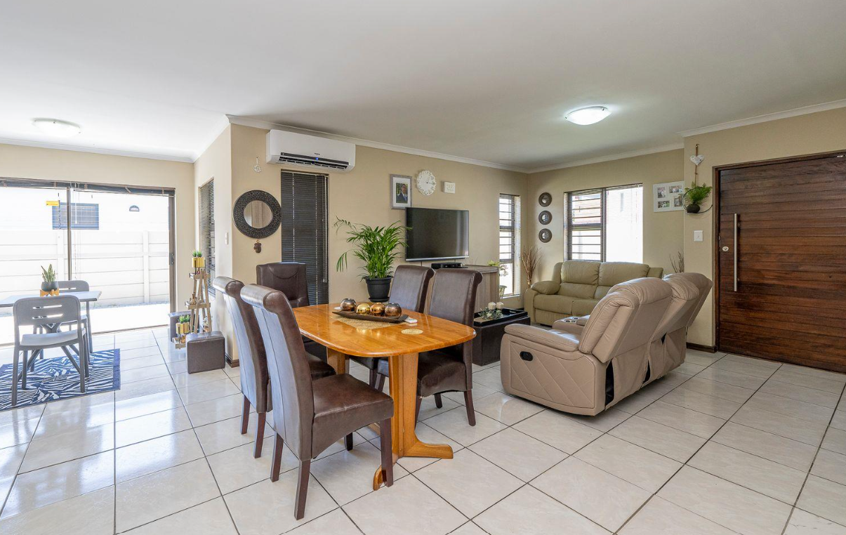 3 Bedroom Property for Sale in Burgundy Estate Western Cape